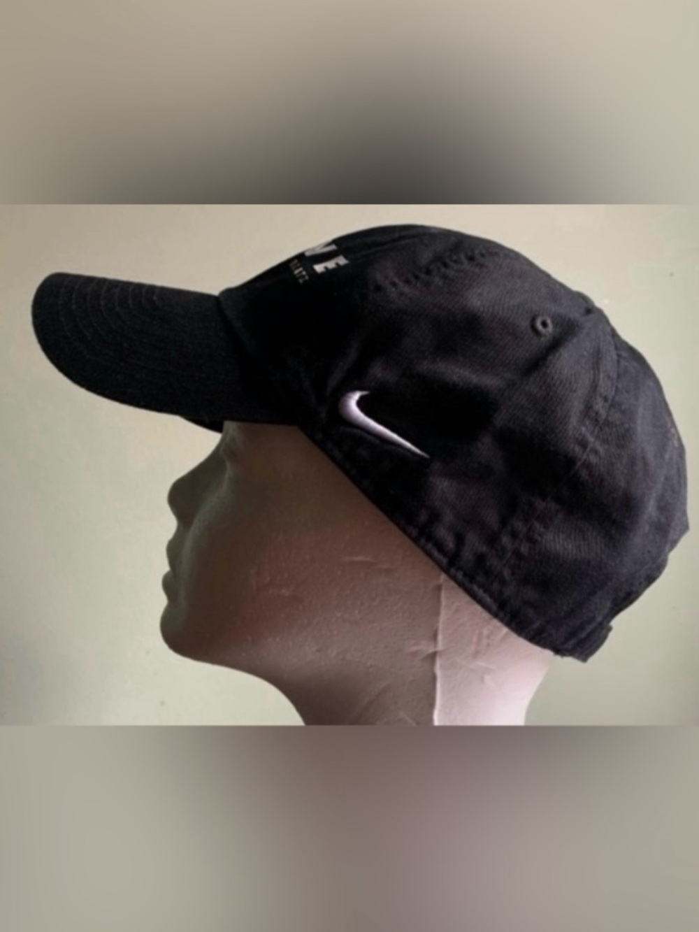 Rare Special Edition Nike Black Baseball Cap